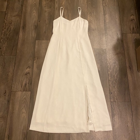 Suzana Dresses & Skirts - Semi Formal White Gown